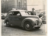 1943-21-09 Ford Taunus and the designer ET Gregorie1
