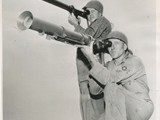 1950-31-07 Bazookas are compared1