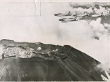 1954-15-01 Four US airforce F-94 Starfires passes over Fujiyama in Japan1