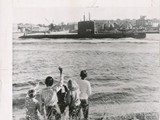 1958-14-08 Kids waving to USS Swordfish1