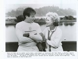1987-01-05 Robin  Williams and his mom Laurie in Superstars and their moms1